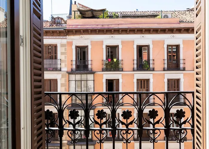 Aspasios Calle Mayor Apartments